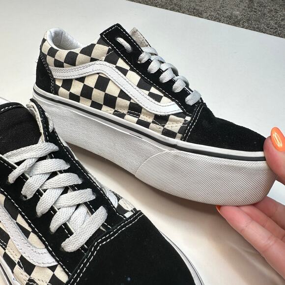 Vans Old Skool Black White Checks Platform Sneakers - Picture 3 of 6